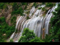 红绣鞋·天台瀑布寺